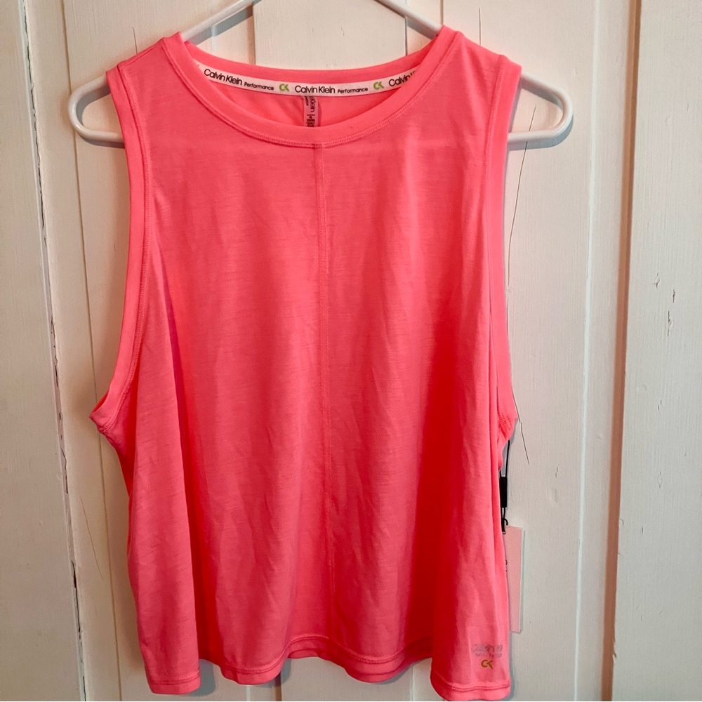 NWT Calvin Klein Performance Cropped Flowy Tank